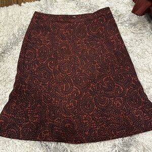 Beautiful skirt for work!